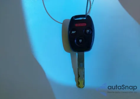 2011 Honda Pilot Lx from USA, damaged, VIN 5FNYF3H23BB036620